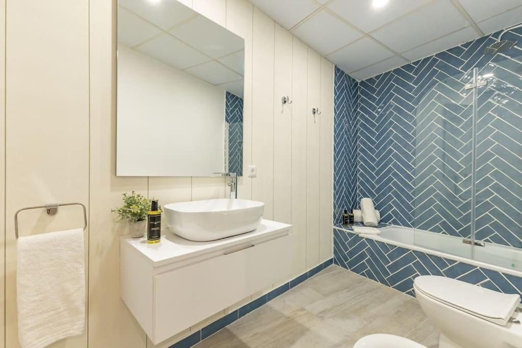 Conde Ibarra Deluxe By Valcambre Apartment Sevilla Bagian luar foto